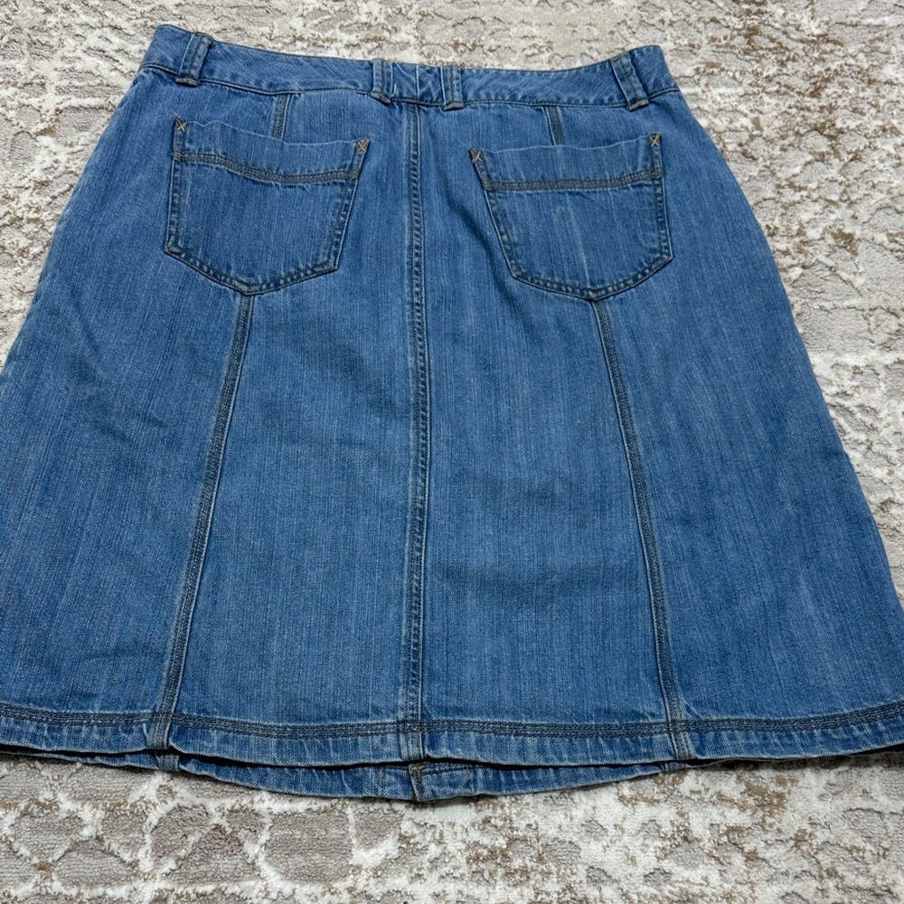 Eddie Bauer Medium Blue Denim A-Line Button-Front Skirt - Picture 3 of 9